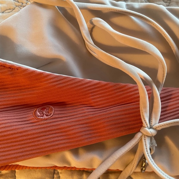 Lululemon reversible pink and white bikini - Picture 4 of 4